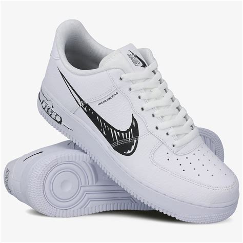 weisse nike schuge logo schwarz|nike schuhe herren weiß.